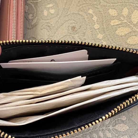 NWT COACH Corner Zip Wristlet In Signature Leather/Midnight Blue - Picture 6 of 6